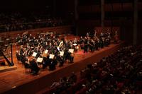 L' Orchestre de Paris diretta da Lorin Maazel durante il concerto dedicato alla memoria di Massimo Mila