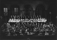 Orchestra e Coro dell'Accademia ''Stefano Tempia'' diretta da Alberto Peyretti nel Cortile del Seminario Metropolitano