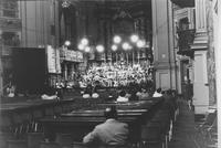 L'Orchestra di Radio Berna e il Coro Bach di Berna diretti da Theo Loosli durante le prove