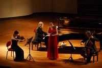 Il soprano Lorna Anderson accompagnata dall'Haydn Trio Eisenstadt
