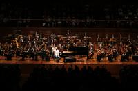 Orchestra Haydn di Bolzano e Trento diretta da George Pehlivanian col pianista Stefano Bollani