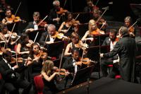 Filarmonica della Scala diretta da Riccardo Chailly con la pianista Beatrice Rana